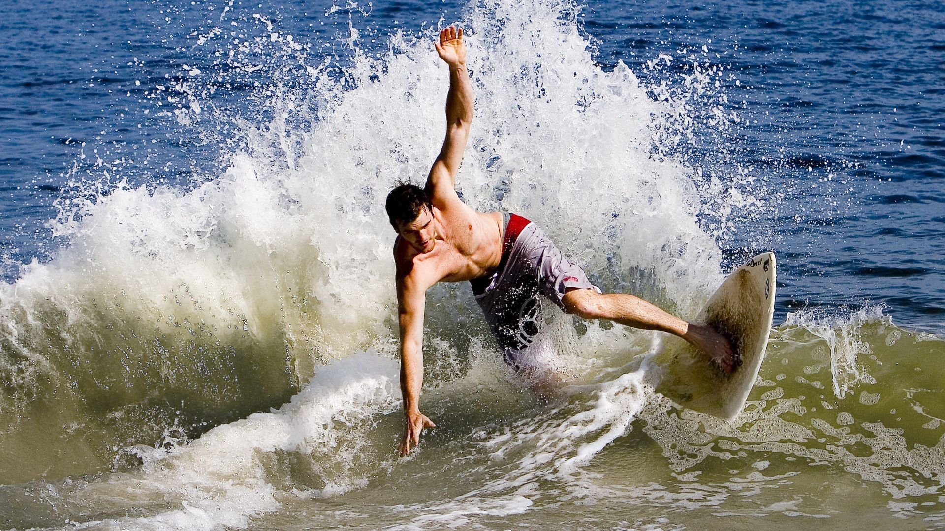 kaiyun中国官方网站-体育新闻中心协办国际体育内容创新合作峰会，体育产业高峰论坛